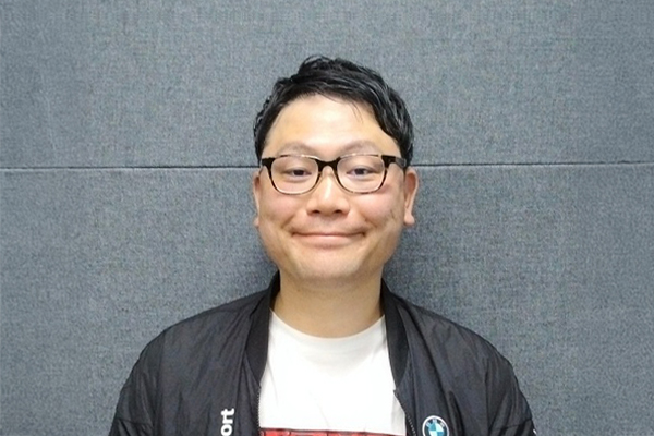 ふくろう整骨院 院長 鶴田 尚也さん